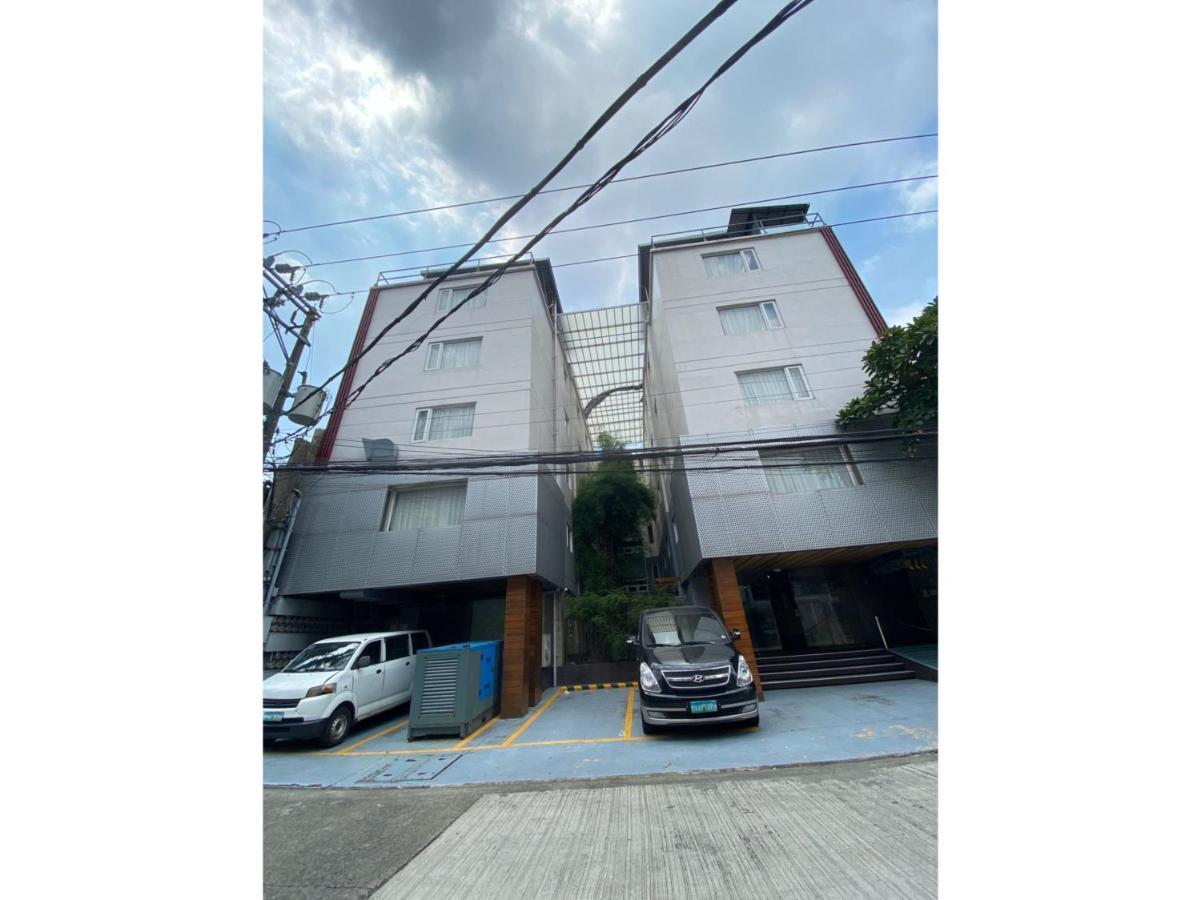 Capital O 820 Guijo Suites Makati Manila Exterior photo
